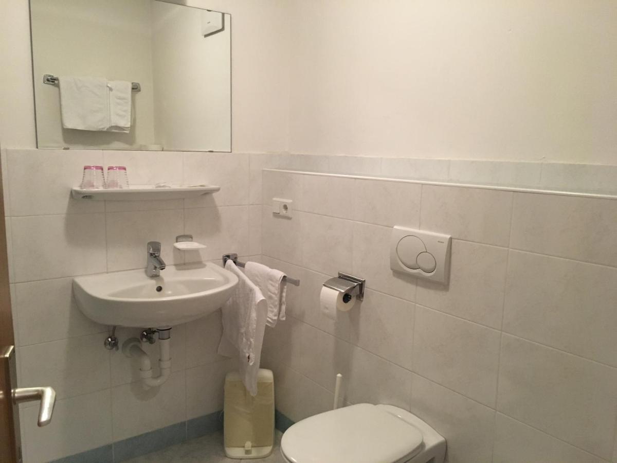 Burgfrieden Hotel Vipiteno Ngoại thất bức ảnh